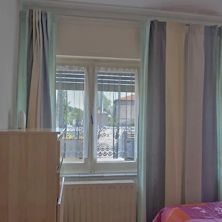 Apprepo 2* Baarlo (Limburg)
